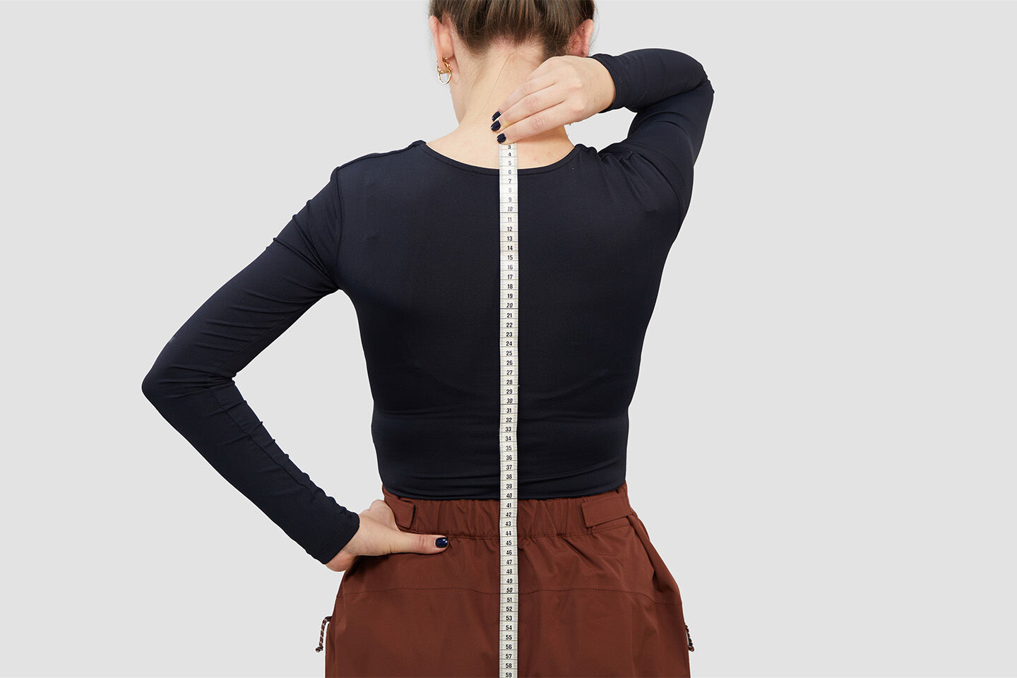 Position the measuring tape